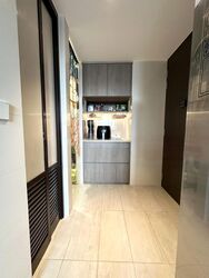 Avenue South Residence (D3), Apartment #453589321